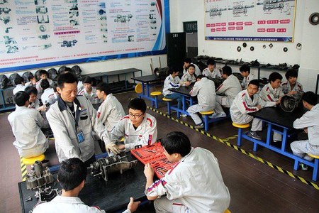 成都万通理实一体化教学课堂