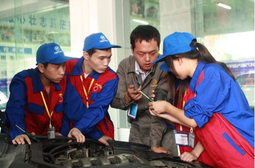 �Ĵ���ͨ����ѧУ��ʵһ���ѧ