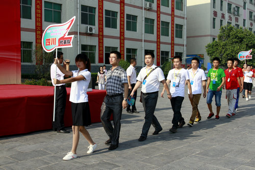 <b>汽修精英大比武 成都万通师生获佳绩</b>