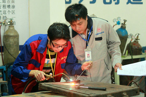 �ɶ��˲Ź��豨���¯�������˲������