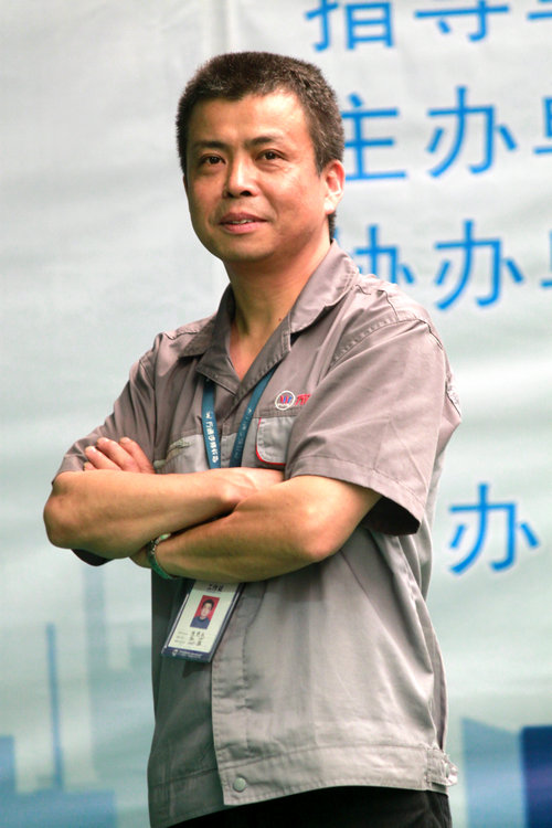 ʦ