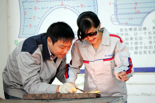 ���պ��ľ����� ����ְ����սӮ��Ư��