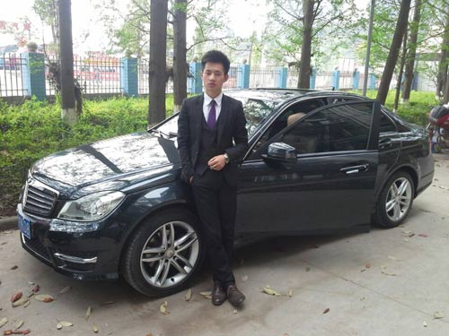 成都万通杰出学子周建