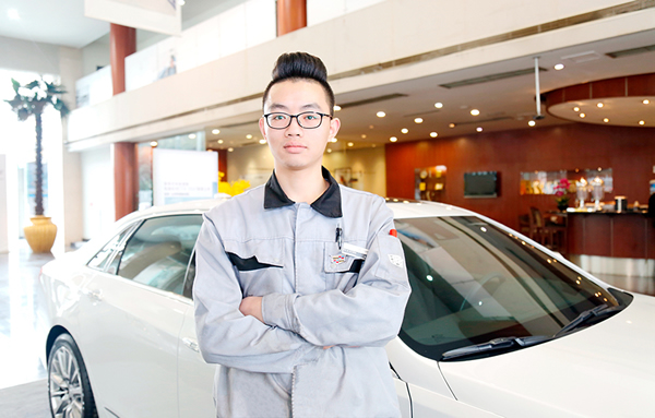成都万通就业服务学子——张仁杰