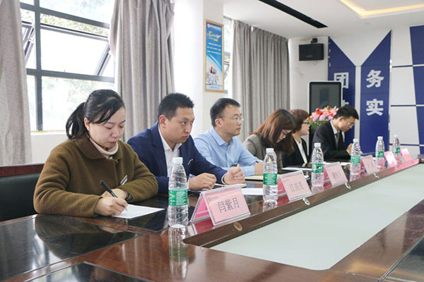 万通.广汇企业定制班正式开班了
