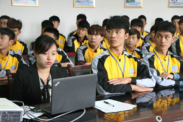 选择一所好的学校就是选择一个好未来