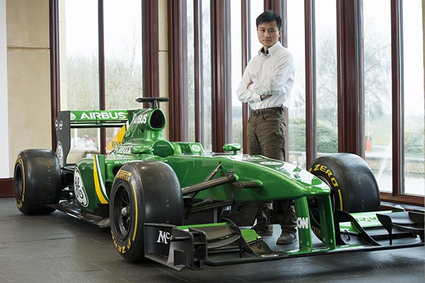 F1首位中国工程师—周小徐