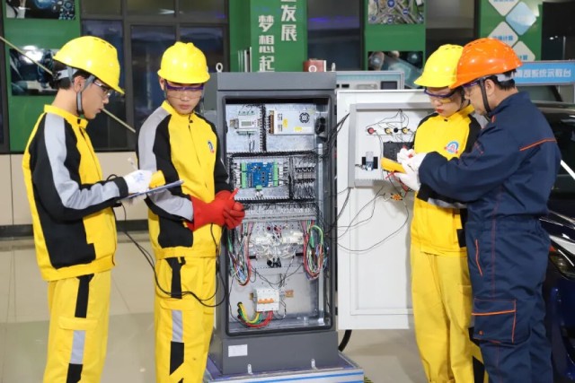 Ԫ����ͨ����������Դ���޼�����