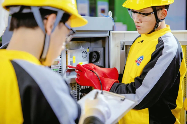 ���ɶ���ͨѧ���ޣ��þ�ҵ���ܴ�ҵ��